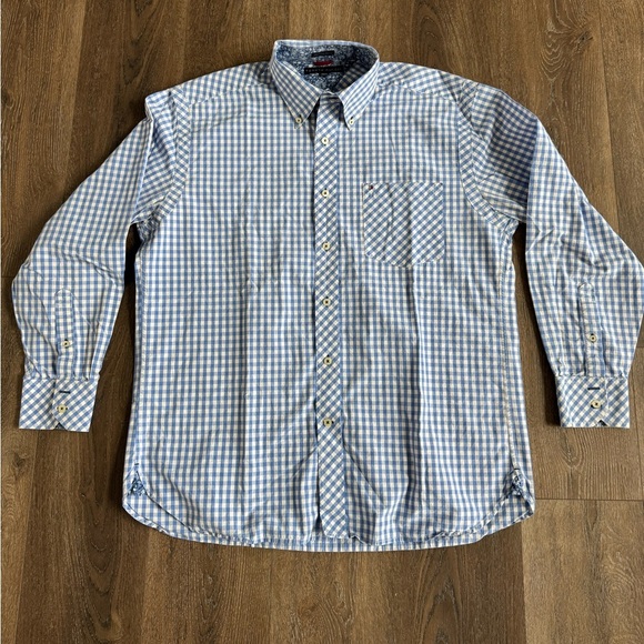 Tommy Hilfiger Button down shirt. Men’s size large. Like new condition! - Picture 1 of 10